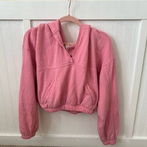 Pink alo cropped hoodie